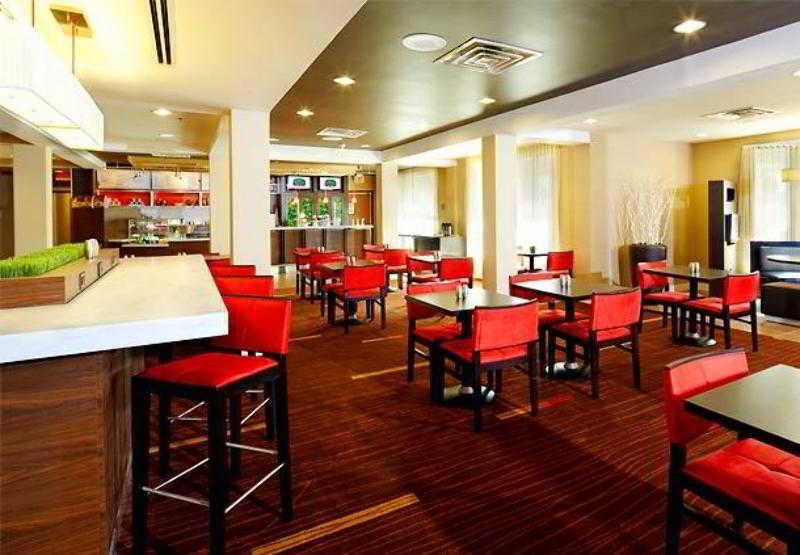 Courtyard By Marriott Princeton Restaurant bilde